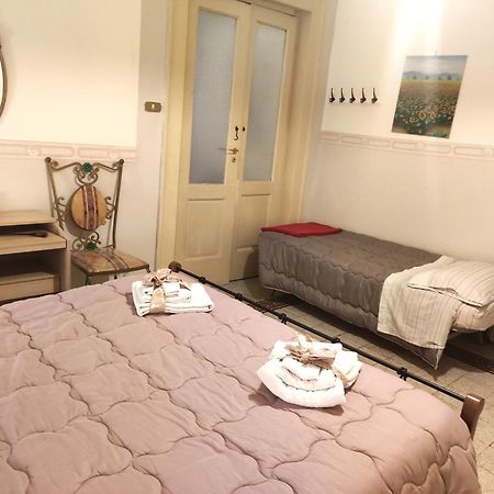 Апартаменты Casa Lillina A Toledo , Near Piazza Del Plebiscito Неаполь Экстерьер фото