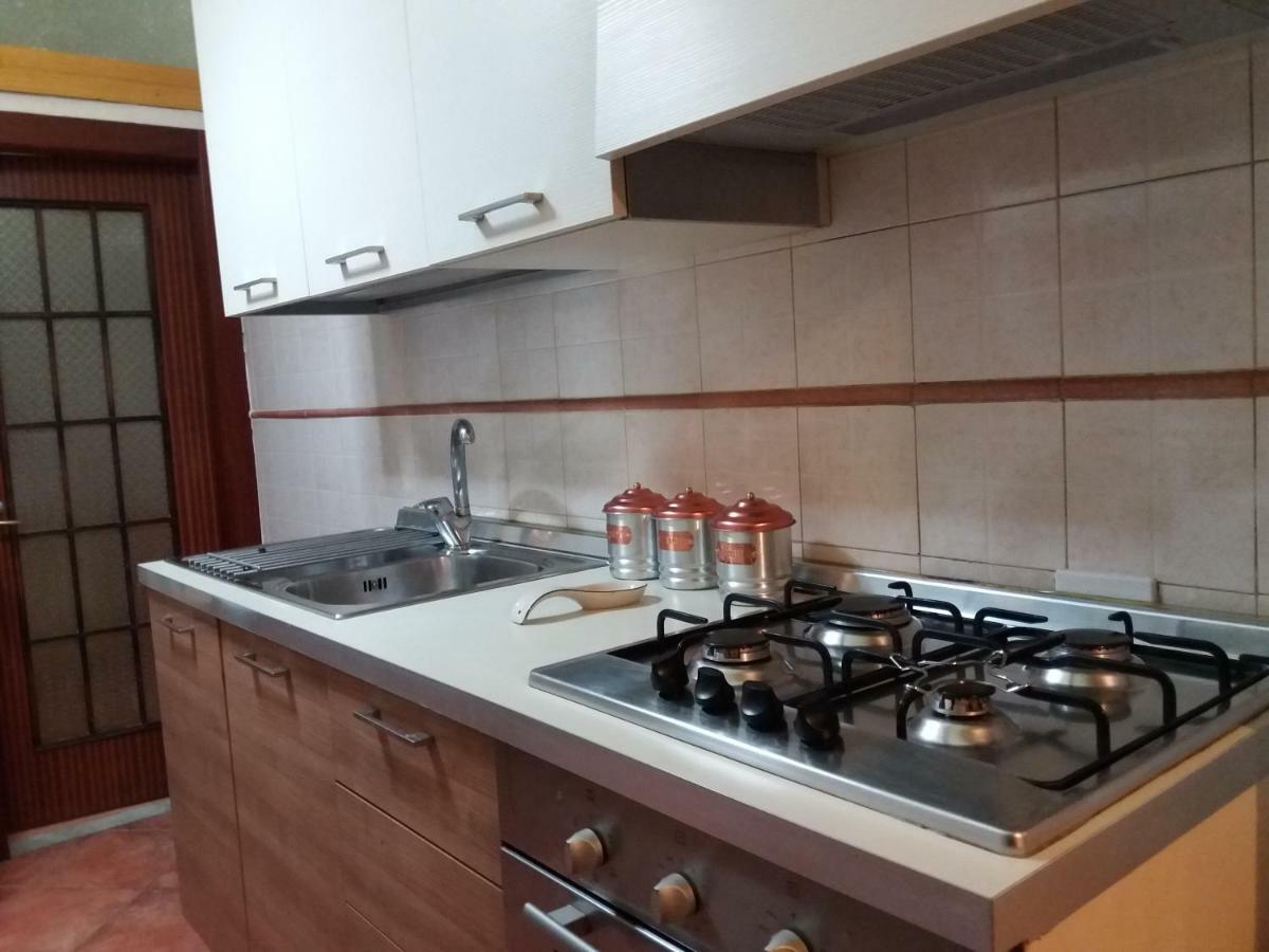 Апартаменты Casa Lillina A Toledo , Near Piazza Del Plebiscito Неаполь Экстерьер фото