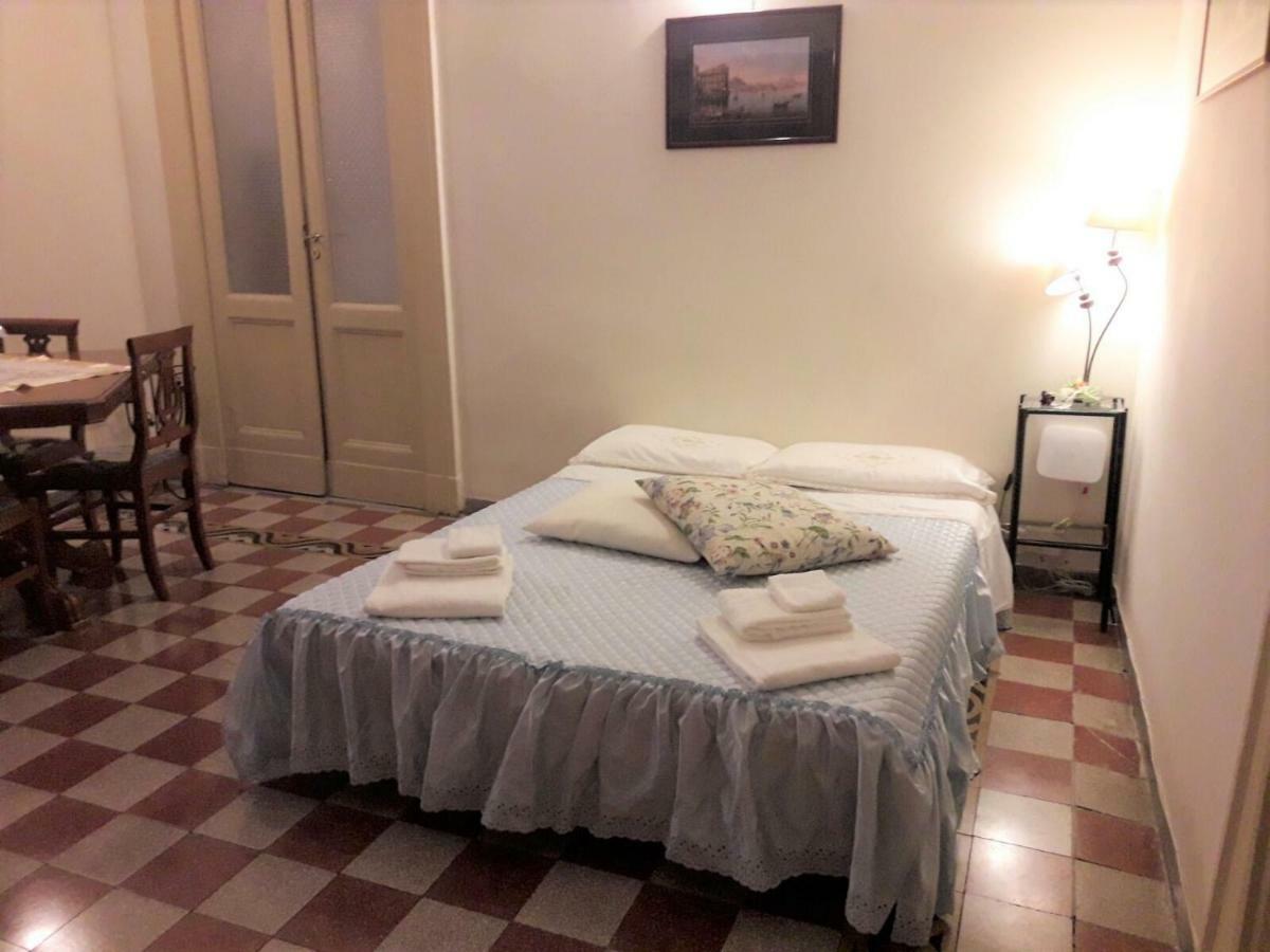 Апартаменты Casa Lillina A Toledo , Near Piazza Del Plebiscito Неаполь Экстерьер фото