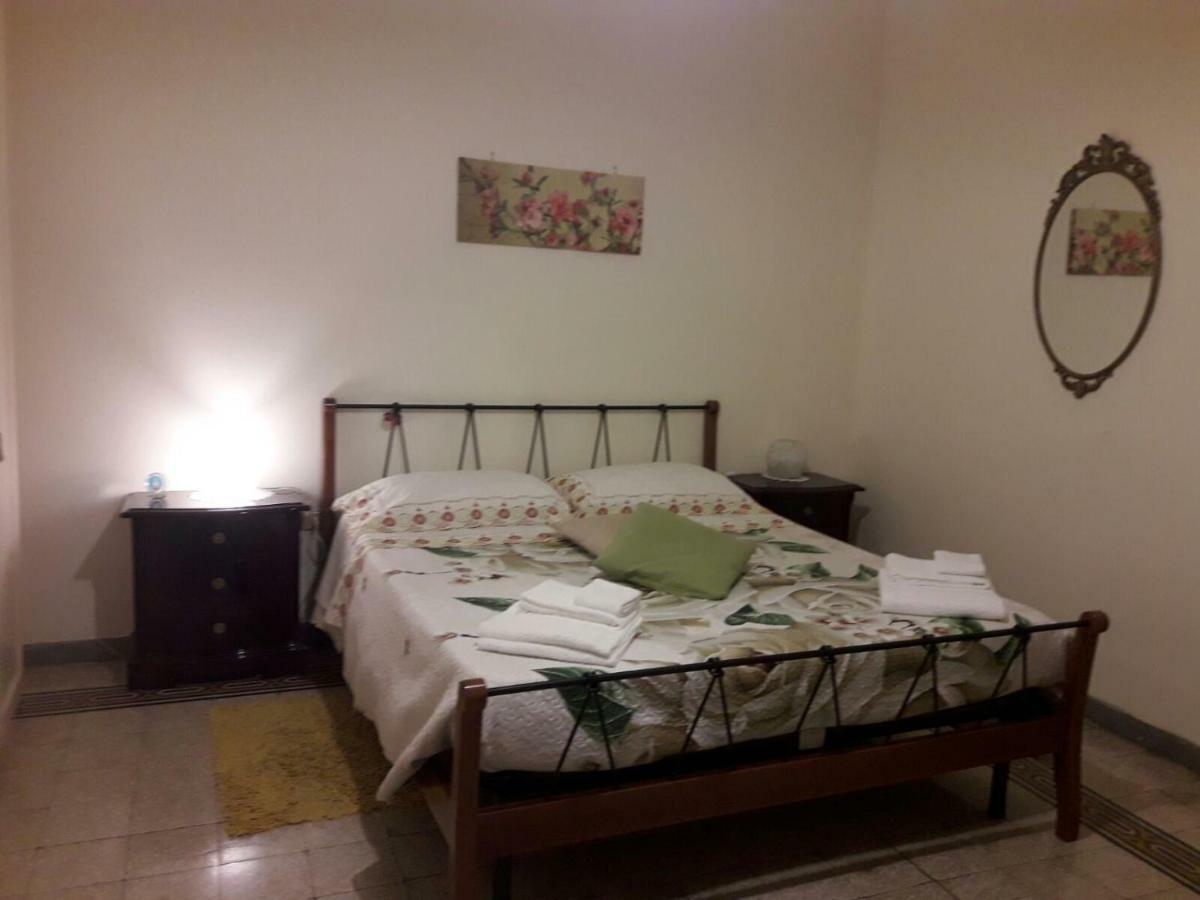 Апартаменты Casa Lillina A Toledo , Near Piazza Del Plebiscito Неаполь Экстерьер фото