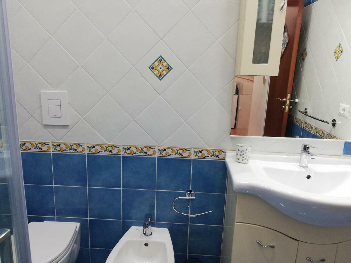 Апартаменты Casa Lillina A Toledo , Near Piazza Del Plebiscito Неаполь Экстерьер фото