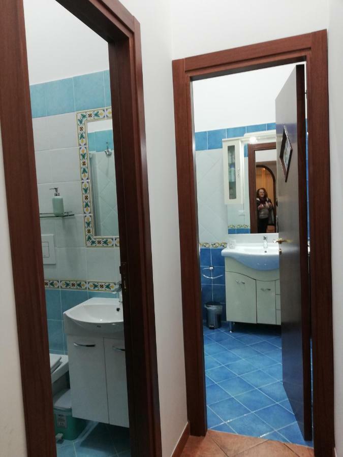Апартаменты Casa Lillina A Toledo , Near Piazza Del Plebiscito Неаполь Экстерьер фото